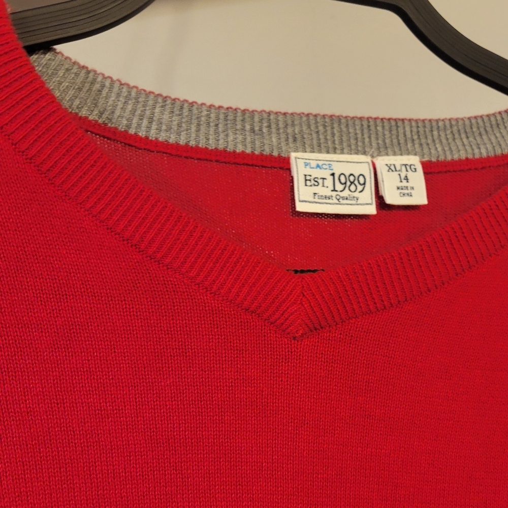 Sale❗️CHILDREN'S PLACE red vneck sweater. Xl 14 kids - Picture 2 of 7